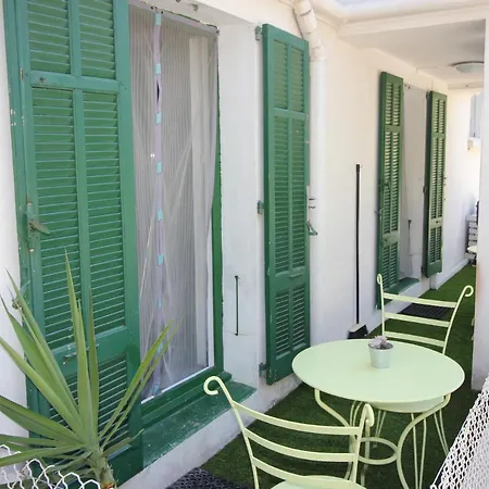 D'este Апартаменты *